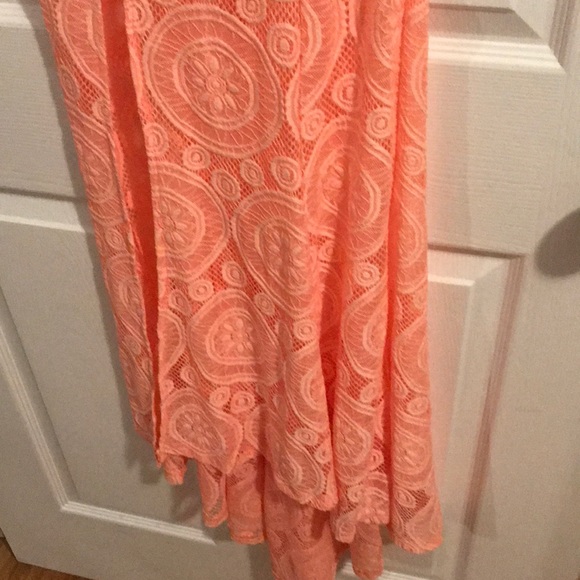 Dress - Picture 4 of 4